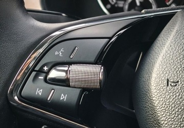 Skoda Kamiq Crossover 1.0 TSI 110KM 2021 Skoda Kamiq Style Pakiet Comfort, ACC, Kamera, LED, Podgrzewane fotele, S, zdjęcie 21