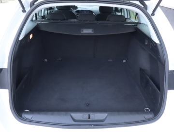 Peugeot 308 II SW Facelifting 1.2 PureTech 110KM 2018 Peugeot 308 1.2 PureTech, Klima, Tempomat, zdjęcie 11