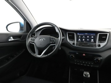 Hyundai Tucson III SUV 1.6 GDI 132KM 2017 Hyundai Tucson Niski przebieg Navi Czujniki, zdjęcie 15