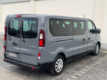 Renault Trafic III Combi 2.0 dCi  150KM 2023 Renault Trafic Long 9 osobowy 2.0 DCI 150 KM Rok 2023 Przewoz osob niepeln, zdjęcie 3