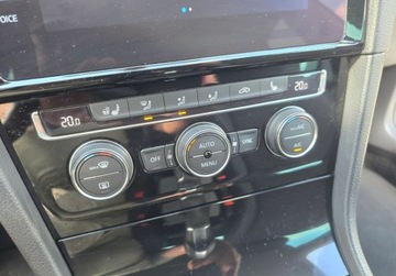 Volkswagen Golf VII Hatchback 3d Facelifting 2.0 TDI 150KM 2018 Volkswagen Golf 2,0 TDI 150 KM Automat Serwis GWARANCJA Zamiana Zarejestro, zdjęcie 32