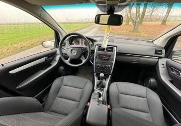 Mercedes Klasa B W245 180 CDI 109KM 2007 Mercedes-Benz Klasa B Bezwypadkowy, Xenon, podgrzewane fotele, Hak 2.0, zdjęcie 14