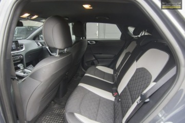 Kia Proceed Shooting Brake Facelifting 1.5 T-GDI 160KM 2022 Kia Pro Cee'd GT-line / LEDY / Kamera Cofania, zdjęcie 27