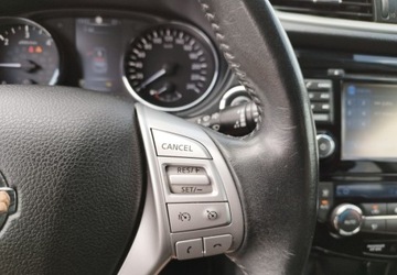 Nissan Qashqai II Crossover 1.6 dCi 130KM 2016 Nissan Qashqai Nissan Qashqai 1.6 dci klima kamery 360 stan bdb gwarancja, zdjęcie 29