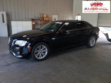 Chrysler 300C II 2019 Chrysler 300 2019, 3.6L, TOURING, od ubezpieczalni