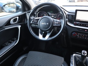 Kia XCeed Crossover 1.5 T-GDI 160KM 2022 Kia XCeed 1.5 T-GDI, Salon Polska, 1. Właściciel, zdjęcie 6