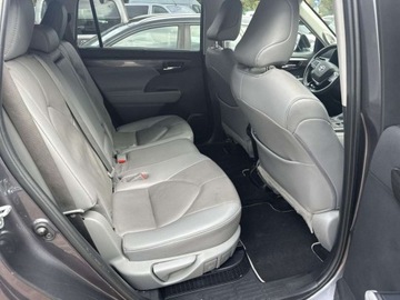Toyota Highlander III 2.5 248KM 2020 Toyota Highlander 2.5 Executive Salon PL ASO FV23 2.5 Hybryda 248KM, zdjęcie 12