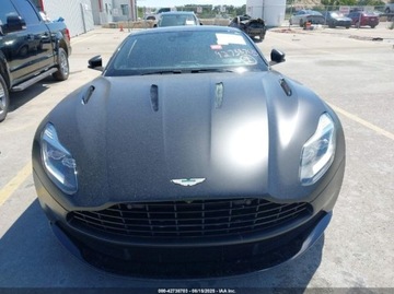 Aston Martin DB11 2017 Aston Martin DB11 2017 Aston Martin DB11 Launch Edition 5.2 Benzyna 600KM, zdjęcie 5