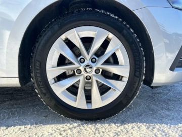 Skoda Octavia IV Kombi 2.0 TDI 150KM 2023 Skoda Octavia 2.0 TDI 150KM Style DSG Pakiet Chrom, zdjęcie 36
