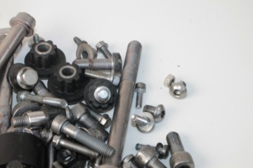 КОМПЛЕКТ БОЛТОВ TRIUMPH BONNEVILLE T100 SE 900