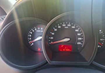 Kia Rio III Hatchback 3d 1.2 DOHC CVVT 85KM 2013 Kia Rio Kia Rio 1.2 Full Tarnow 1.2 Benzyna 85KM, zdjęcie 11