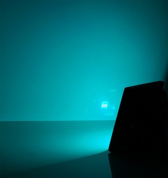 ГАЛОГЕННЫЕ СВЕТОДИОДНЫЕ СВЕТИЛЬНИКИ 30ВТ RGB 16 ЦВЕТОВ + ПУЛЬТ ДИСТАНЦИОННОГО УПРАВЛЕНИЯ