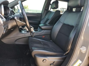 Jeep Grand Cherokee IV 2020 Jeep Grand Cherokee Laredo 2020 3.6l 3.6 Benzyna 293KM, zdjęcie 7