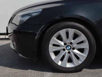 BMW Seria 5 E60 Touring 520 d 177KM 2008 BMW 5 520d, 174 KM, Navi, Xenon, Klima, zdjęcie 14