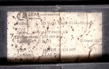 КРЫШКА БАГАЖНИКА MERCEDES SLK W171 A1716900165