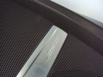 ОБИВКА ДВЕРИ ЗАДНЯЯ ЛЕВАЯ AUDI Q7 4M 2015-