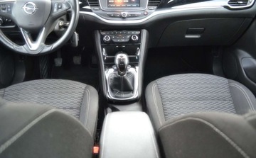 Opel Astra K Hatchback 5d 1.4 Turbo 125KM 2015 Opel Astra bezwypadkowy - Niski przebieg - super stan - auto po oplatach, zdjęcie 32