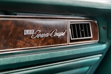 Lincoln Continental IV 1978 Lincoln Continental Town Coupe Stan Kolekcjonerski, zdjęcie 39