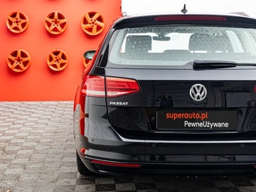 Volkswagen Passat B8 Variant 2.0 TDI BlueMotion SCR 150KM 2019 VOLKSWAGEN Passat 2.0 TDI Comfortline Combi 150KM 2019, zdjęcie 27