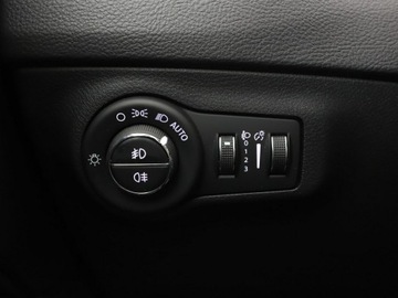Jeep Compass II SUV 1.4 Multiair 170KM 2018 Jeep Compass 4x4 automat półskóra panorama navi, zdjęcie 32