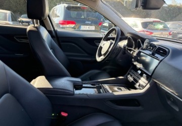 Jaguar F-Pace SUV 2.0 i4 250KM 2020 Jaguar F-Pace 2020r. 2.0 Benzyna 250KM, zdjęcie 11