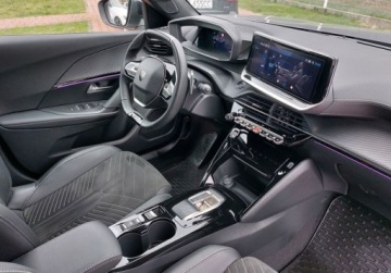 Peugeot 2008 II SUV Facelifting 1.2 PureTech 130KM 2024 Peugeot 2008 Gt Eat8 Alcantara 2024 1.2 Benzyna 130KM, zdjęcie 1
