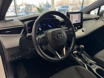 Toyota Corolla XII TS Kombi Facelifting 2.0 Hybrid Dynamic Force 196KM 2022 Toyota Corolla Comfort + Tech + Style / LED / Podg, zdjęcie 6