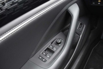 Volkswagen Passat B8 Variant Facelifting 2.0 TDI SCR 150KM 2024 Volkswagen Passat Variant 2.0TDI 150KM Elegance IQ.Drive HAK Masaz ACC Kam, zdjęcie 27