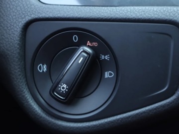 Volkswagen Golf VII Variant 1.6 TDI CR DPF BlueMotion Technology 90KM 2017 VW Golf 1.6 TDI, Salon Polska, Klima, Tempomat, zdjęcie 12