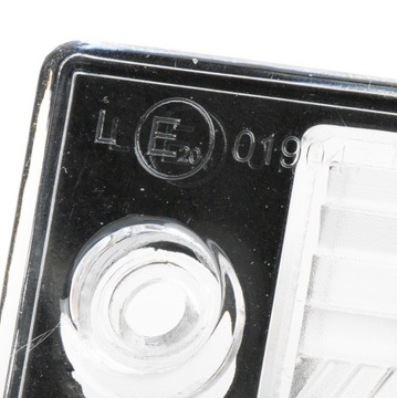 LAMPKA OŚWIETLENIA TABLICY LED DO GOLF IV V PASSAT B5 KOMBI 00-05