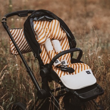 Вставка в коляску La Millou Heartbeat Pink Multi для коляски Cybex