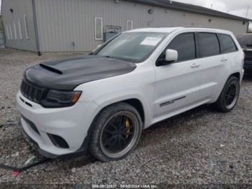Jeep Grand Cherokee IV 2018 Jeep Grand Cherokee Trackhawk, 2018r., 4x4, 6.2L 6.2 Benzyna 707KM, zdjęcie 1