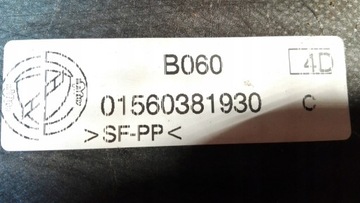 KRYTINA POLIČKY KUFRU ZADNÍ LANCIA THESIS SEDAN