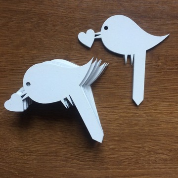 МИНИ-БАНКА ДЛЯ ПТИЦ PIKA DECORATION ЛЕС 8 СМ 1 ШТ. ТОРТ