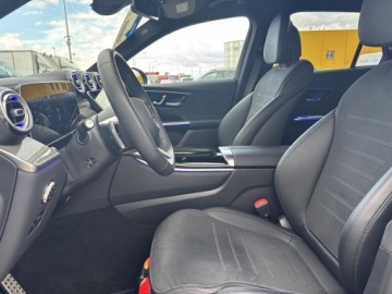 Mercedes GLC C254/X254 Coupe 2.0 200 204KM 2025 Mercedes-Benz GLC 200 Gwarancja/ AMG Line/ Apple C, zdjęcie 17