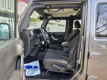 Jeep Wrangler III Unlimited Facelifting 2.8 CRD 200KM 2017 JEEP WRANGLER III Rubicon UNLIMITED 2.8l diesel 200KM Salon PL Bezwypadkowy, zdjęcie 3