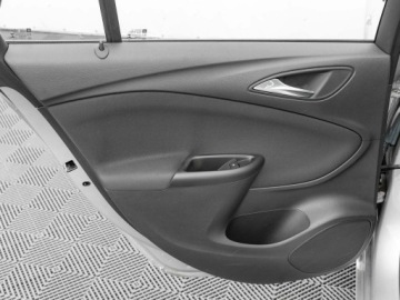 Opel Astra K Sportstourer Facelifting 1.2 Turbo 130KM 2021 Opel Astra GD063YW#1.2 T Edition 2 stref klima, zdjęcie 19