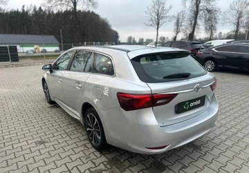 Toyota Avensis III Sedan Facelifting 2015 2.0 D-4D 143KM 2018 Toyota Avensis 2.0D4D 143KM 2018r. Premium Salon Polska F-Vat 23 2.0 143KM, zdjęcie 6