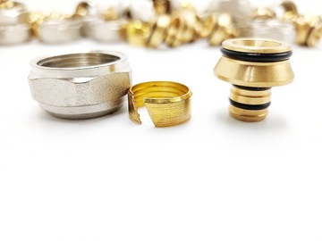 РАДИАТОРНЫЙ РАСПРЕДЕЛИТЕЛЬ 8-СЕКЦИОННЫЕ ЦЕПИ ДЛЯ РАДИАТОРОВ С КЛАПАНАМИ + РАЗЪЕМЫ