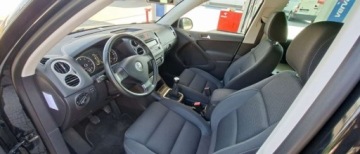 Volkswagen Tiguan I SUV 1.4 TSI 150KM 2010 Volkswagen Tiguan Volkswagen Tiguan 1.4 TSI SportampStyle 1.4 Benzyna, zdjęcie 8