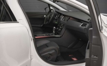 Peugeot 508 I SW Facelifting 2.0 BlueHDi 180KM 2015 Peugeot 508 Peugeot 508 2.0 BlueHDi RXH SampS 2.0 Diesel 180KM, zdjęcie 12