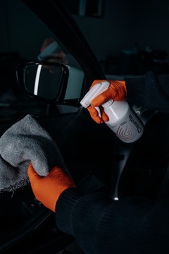 CLEANTLE INTERIOR DRESSING 1L DO WNĘTRZA KOKPITU PLASTIKÓW ZABEZPIECZA