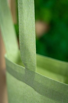 Зеленая сумка из переработанного хлопка 38х42 см, 145 г.