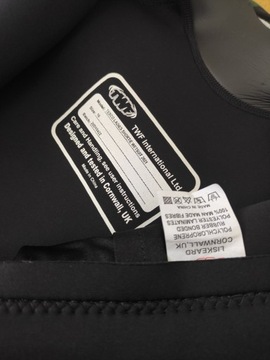 TWF PIANKA KOMBINEZON PŁYWANIE 44