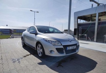 Renault Megane III Coupe 1.4 16v TCe 130KM 2010 Renault Megane Renault Megane 1.4 16V TCE Exce..., zdjęcie 2