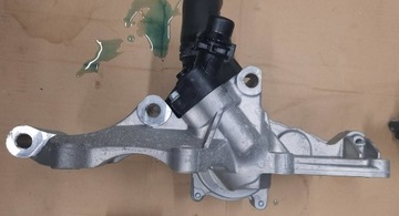 BMW F39 F45 F48 MINI F54 F60 ČERPADLO VODY SKŘÍŇKA TERMOSTAT IDEALNI