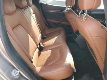 Maserati Ghibli III 2020 Maserati Ghibli 2020, 3.0L, porysowany lakier 3.0 Benzyna 345KM, zdjęcie 8