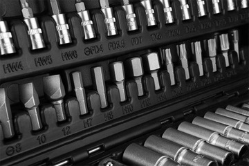 НАБОР ТОРЦЕВЫХ КЛЮЧЕЙ NEO 110e САТИНОВЫЕ СВЕРЛА TORX 1/2