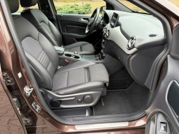 Mercedes Klasa B W246 Sports Tourer Facelifting 2.0 250 211KM 2018 Mercedes B 250 211 KM Automat Full LED Kamera, zdjęcie 16