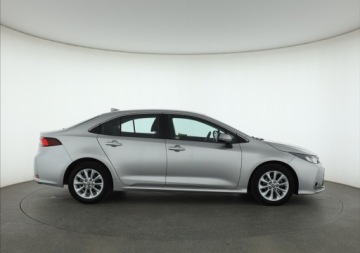 Toyota Corolla XII Sedan 1.5 VVT-i 125KM 2022 Toyota Corolla 1.5 VVT-i, Salon Polska, zdjęcie 5